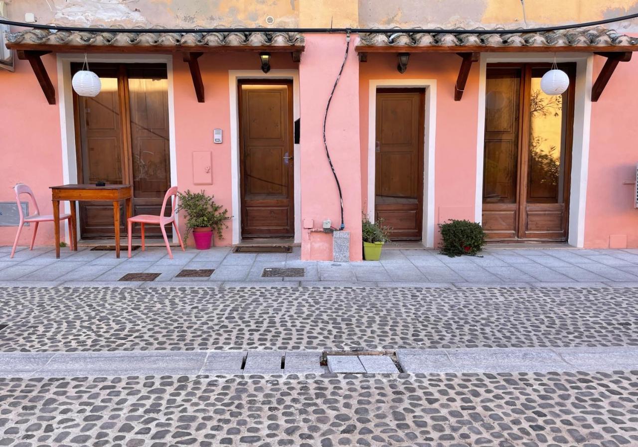 The Heart Of Cagliari, Cozy 2 Bedroom Apartment Exterior foto